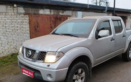Nissan Navara (Frontier), 2007 год, 850 000 рублей, 1 фотография