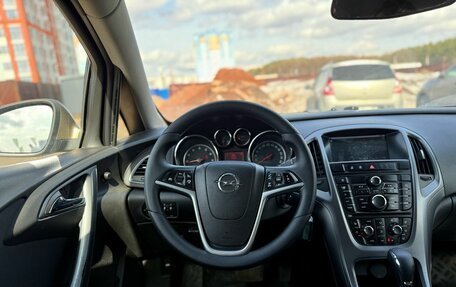 Opel Astra J, 2013 год, 859 000 рублей, 15 фотография