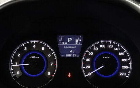 Hyundai Solaris II рестайлинг, 2011 год, 647 000 рублей, 7 фотография