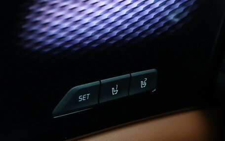 KIA Carnival, 2021 год, 4 090 000 рублей, 16 фотография