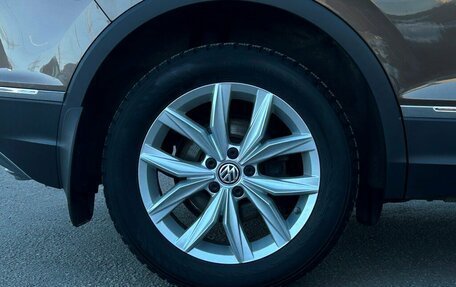 Volkswagen Tiguan II, 2019 год, 2 938 500 рублей, 21 фотография