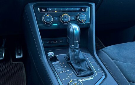 Volkswagen Tiguan II, 2019 год, 2 938 500 рублей, 16 фотография