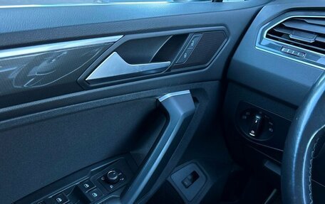 Volkswagen Tiguan II, 2019 год, 2 938 500 рублей, 18 фотография