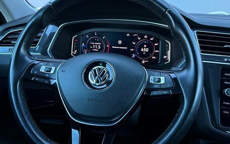 Volkswagen Tiguan II, 2019 год, 2 938 500 рублей, 19 фотография