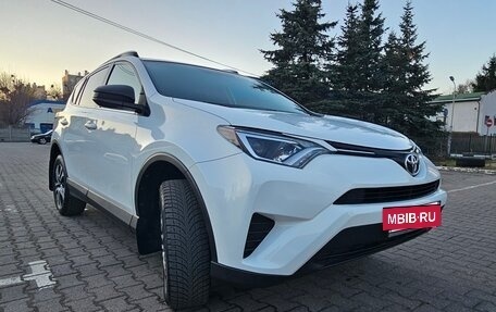 Toyota RAV4, 2016 год, 2 200 000 рублей, 3 фотография