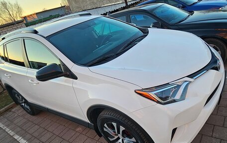 Toyota RAV4, 2016 год, 2 200 000 рублей, 7 фотография