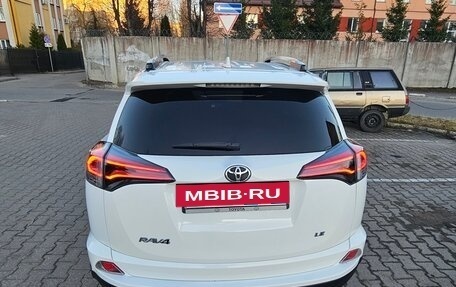 Toyota RAV4, 2016 год, 2 200 000 рублей, 6 фотография