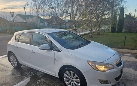 Opel Astra J, 2011 год, 800 000 рублей, 7 фотография