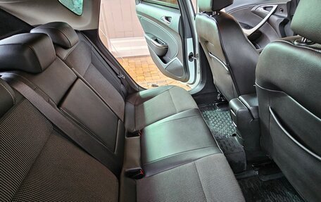 Opel Astra J, 2011 год, 800 000 рублей, 11 фотография