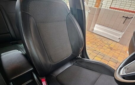 Opel Astra J, 2011 год, 800 000 рублей, 18 фотография