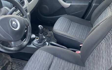 Renault Logan I, 2010 год, 300 000 рублей, 15 фотография