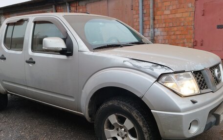 Nissan Navara (Frontier), 2007 год, 850 000 рублей, 2 фотография