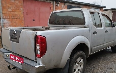 Nissan Navara (Frontier), 2007 год, 850 000 рублей, 3 фотография