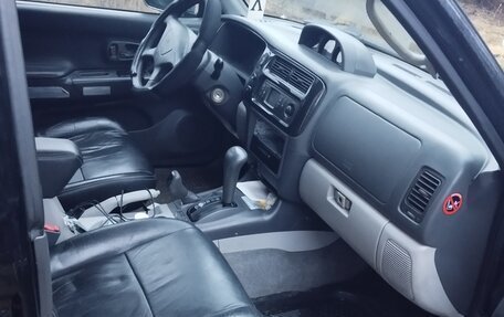 Mitsubishi Pajero Sport II рестайлинг, 2004 год, 550 000 рублей, 17 фотография