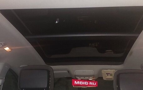 Volkswagen Touran III, 2012 год, 950 000 рублей, 7 фотография