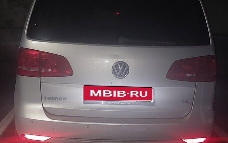 Volkswagen Touran III, 2012 год, 950 000 рублей, 8 фотография