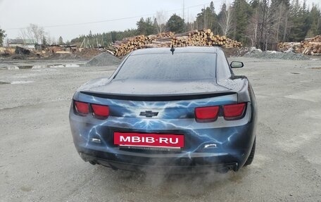 Chevrolet Camaro IV, 2010 год, 1 700 000 рублей, 3 фотография