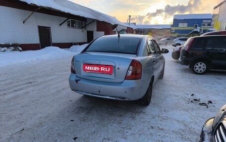 Hyundai Verna II, 2007 год, 250 000 рублей, 2 фотография