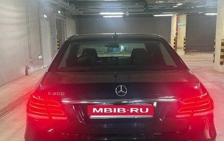 Mercedes-Benz E-Класс, 2015 год, 1 620 000 рублей, 10 фотография