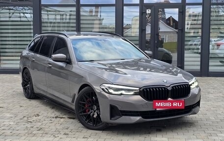 BMW 5 серия, 2020 год, 4 600 000 рублей, 8 фотография