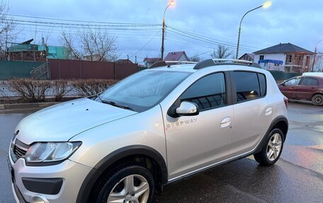 Renault Sandero II рестайлинг, 2017 год, 920 000 рублей, 5 фотография