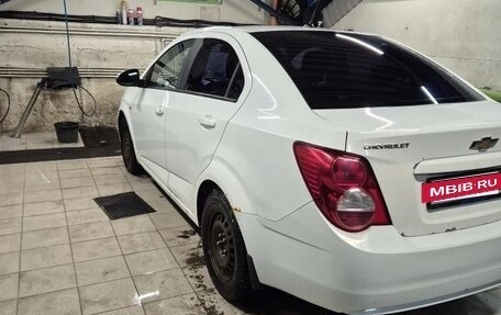 Chevrolet Aveo III, 2012 год, 400 000 рублей, 3 фотография