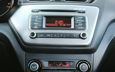 KIA Rio III рестайлинг, 2016 год, 1 025 000 рублей, 19 фотография