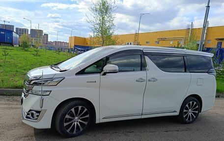 Toyota Vellfire II, 2015 год, 3 600 000 рублей, 1 фотография