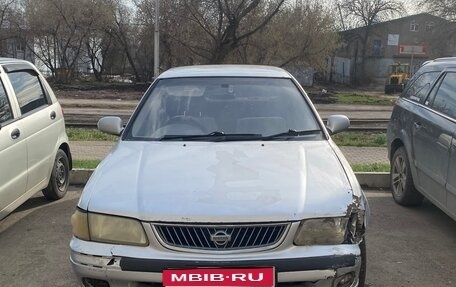 Nissan Sunny B15, 2001 год, 145 000 рублей, 1 фотография