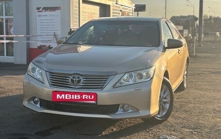 Toyota Camry, 2012 год, 1 190 000 рублей, 4 фотография