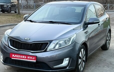 KIA Rio III рестайлинг, 2013 год, 1 000 000 рублей, 5 фотография