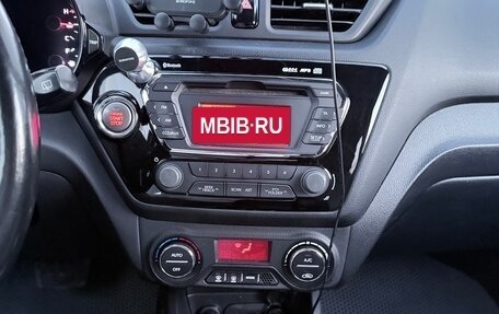 KIA Rio III рестайлинг, 2013 год, 1 000 000 рублей, 9 фотография