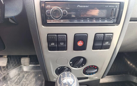 Renault Logan I, 2007 год, 360 000 рублей, 18 фотография