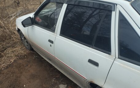 Opel Kadett E рестайлинг, 1986 год, 60 000 рублей, 5 фотография