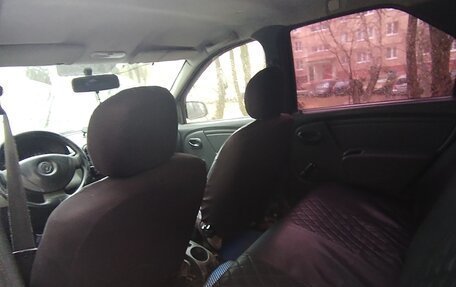 Renault Logan I, 2010 год, 185 000 рублей, 6 фотография