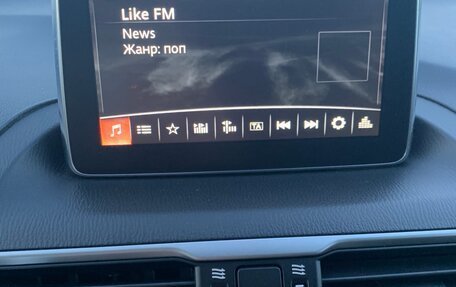 Mazda 3, 2014 год, 1 300 000 рублей, 22 фотография