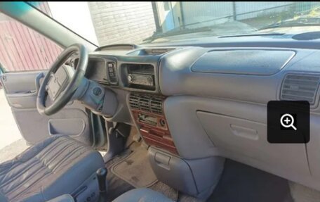 Chrysler Voyager II, 1994 год, 550 000 рублей, 8 фотография