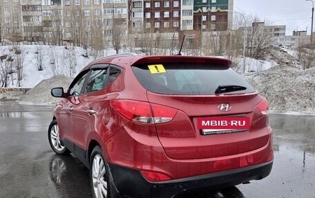 Hyundai ix35 I рестайлинг, 2010 год, 1 085 000 рублей, 4 фотография