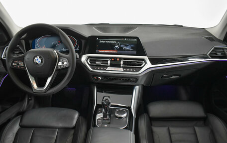 BMW 3 серия, 2021 год, 3 490 000 рублей, 14 фотография