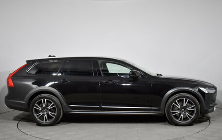 Volvo V90 Cross Country I рестайлинг, 2018 год, 2 940 000 рублей, 4 фотография