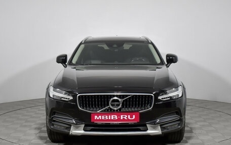 Volvo V90 Cross Country I рестайлинг, 2018 год, 2 940 000 рублей, 2 фотография