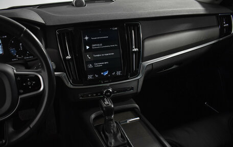 Volvo V90 Cross Country I рестайлинг, 2018 год, 2 940 000 рублей, 22 фотография