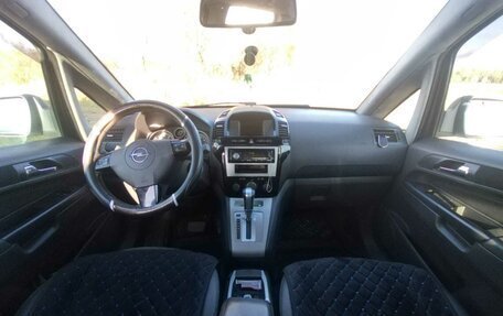 Opel Zafira B, 2011 год, 1 100 000 рублей, 13 фотография