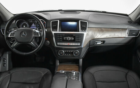 Mercedes-Benz GL-Класс, 2014 год, 2 600 000 рублей, 14 фотография