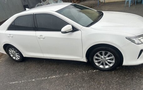 Toyota Camry, 2017 год, 1 820 000 рублей, 3 фотография