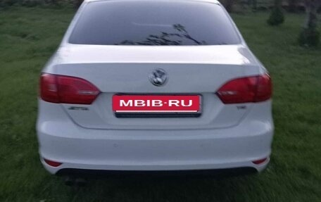 Volkswagen Jetta VI, 2012 год, 950 000 рублей, 4 фотография