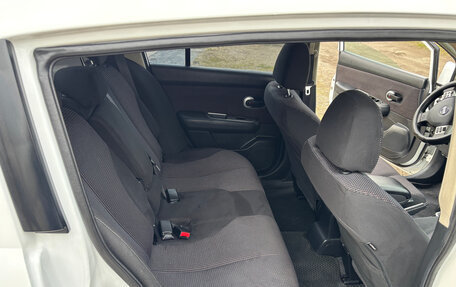 Nissan Tiida, 2013 год, 890 000 рублей, 15 фотография