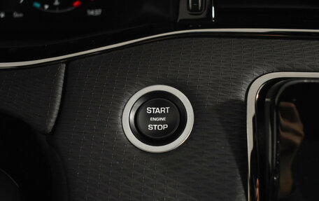 Land Rover Range Rover Evoque II, 2021 год, 4 590 000 рублей, 20 фотография