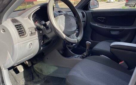 Hyundai Accent II, 2009 год, 550 000 рублей, 8 фотография