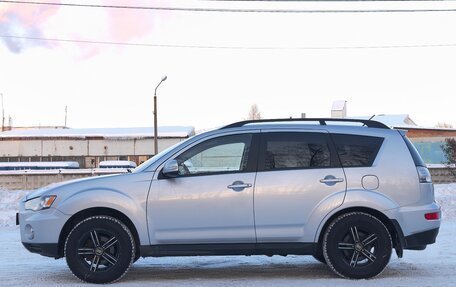 Mitsubishi Outlander III рестайлинг 3, 2011 год, 1 100 000 рублей, 11 фотография